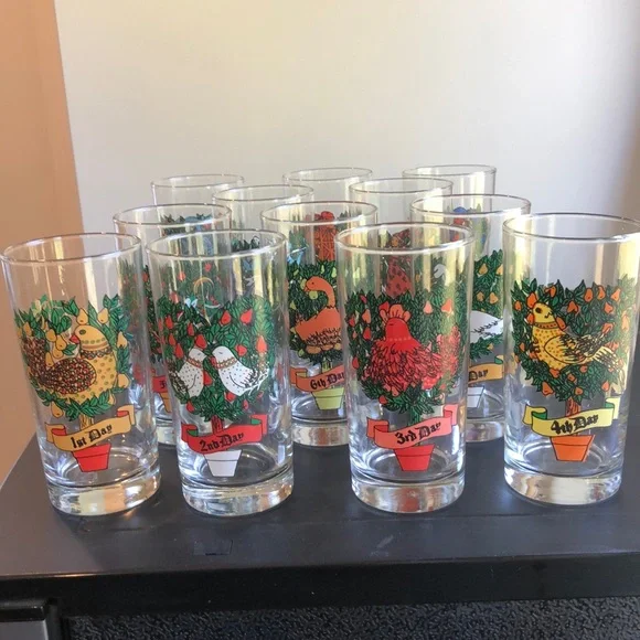 Vintage 1970’s Indiana Glass 12 Days of Christmas Drinking Tumblers COMPLETE SET - Picture 1 of 10